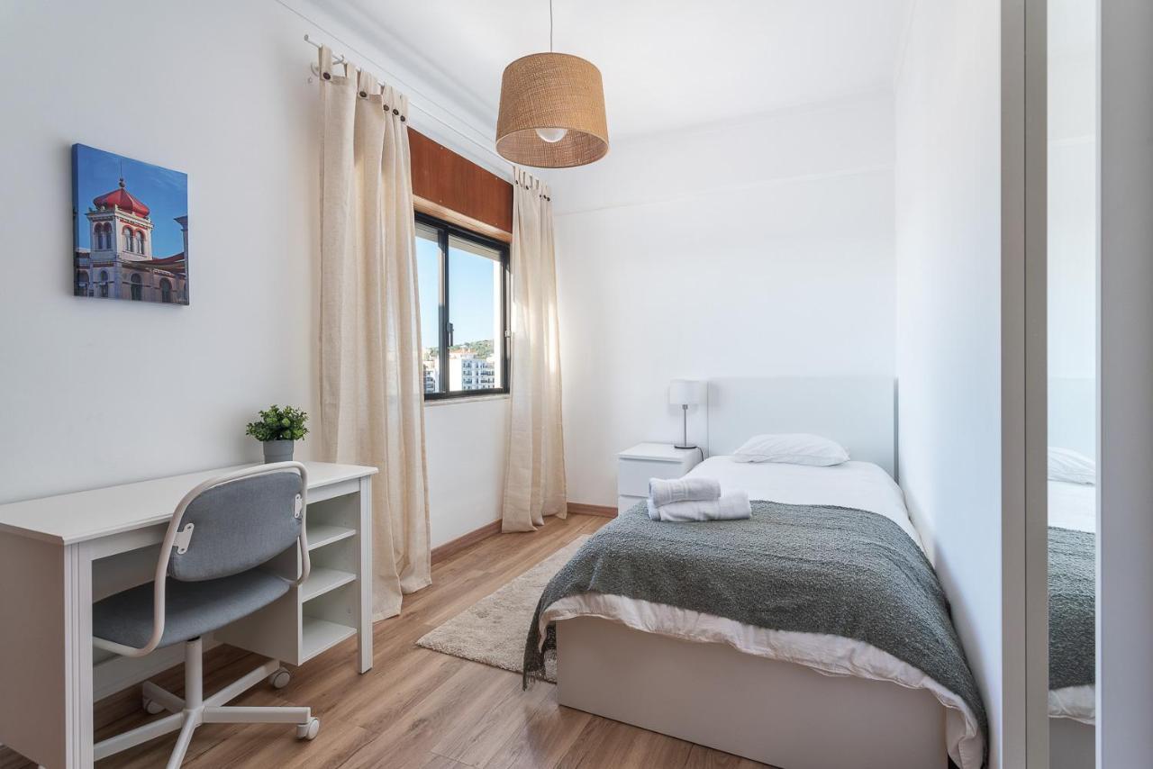 Hostwise - Spacious & Sunny Flat - Loule Loulé Exterior foto