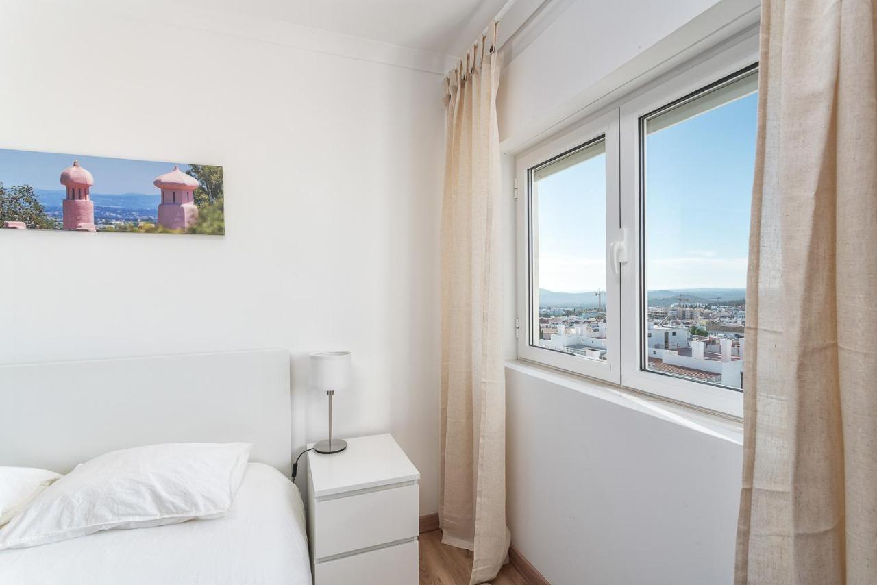 Hostwise - Spacious & Sunny Flat - Loule Loulé Exterior foto